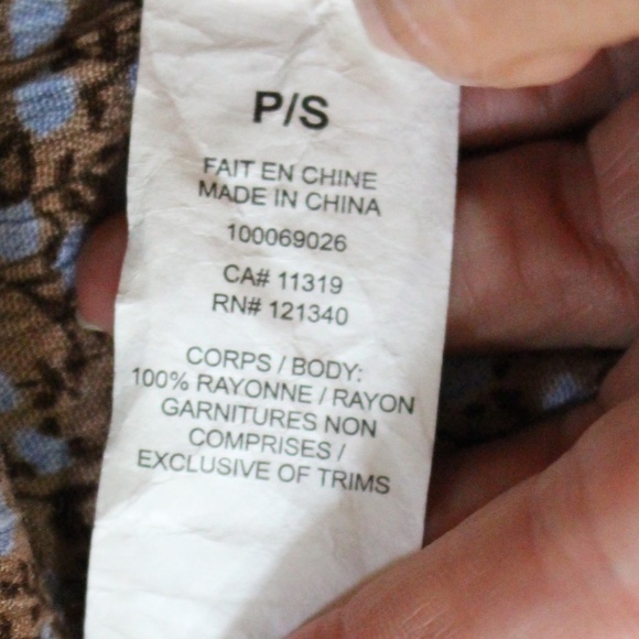 Garage, Ava Tie Front Floral long sleeve crop shirt Blouse NWT - Picture 9 of 11